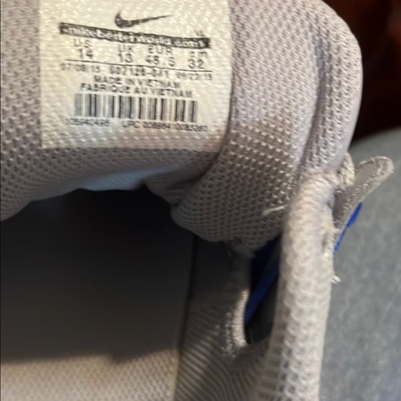 Nike BSB Men's Blue Athletic Shoes - Picture 8 of 9